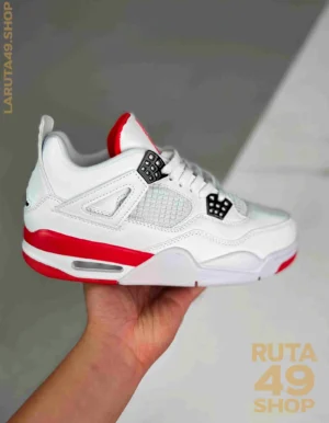 Air Jordan 4 Retro