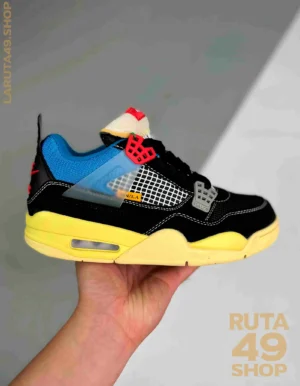 Air Jordan 4 Retro