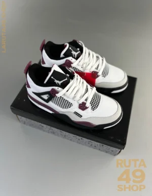 Air Jordan 4