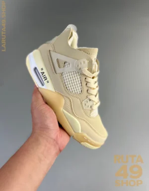 Air Jordan 4