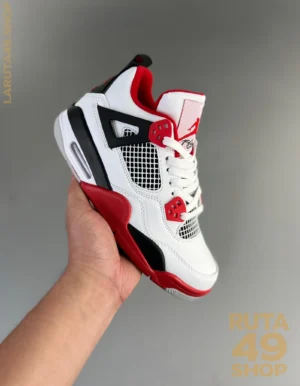 Air Jordan 4