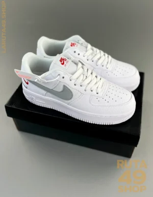 Nike Air Force 1 Low