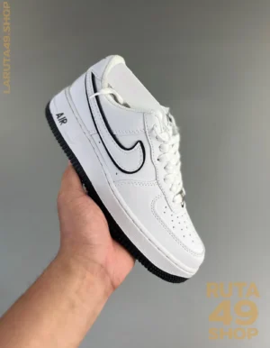 Nike Air Force 1 Low