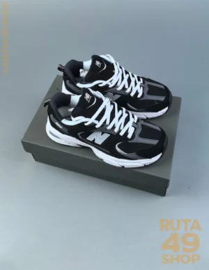 New Balance 530
