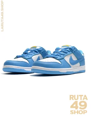 Nike Dunk North Carolina Blue
